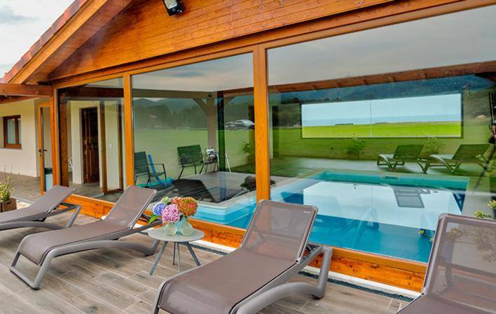 Rental apartment with hot tub, pool & terrace in Cudillero