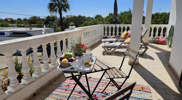 Fully equipped ample villa with patio & barbeque | Next to the beach | Suitable for remote work | Pets are welcome — photo 3
