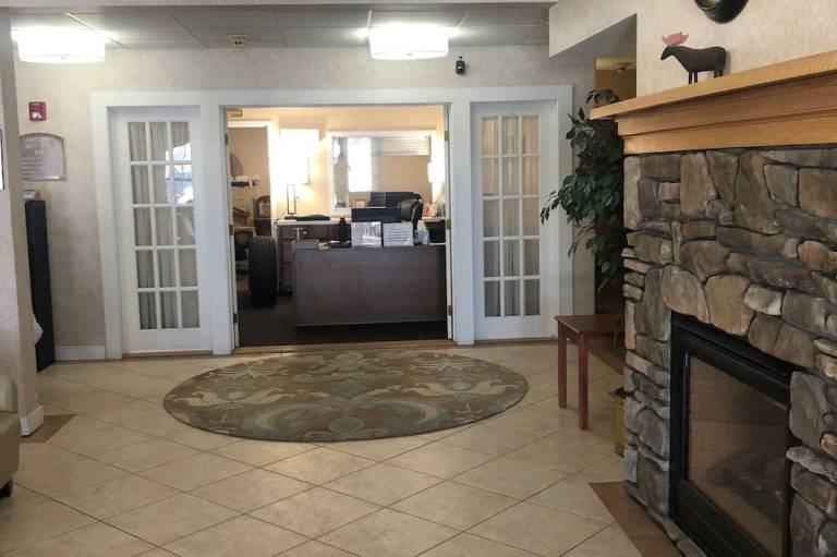Smart Suites on the Hill