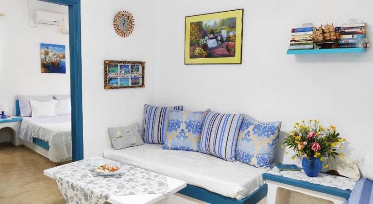 Apartment with garden | Close to the beach | Pets are welcome in Ierapetra