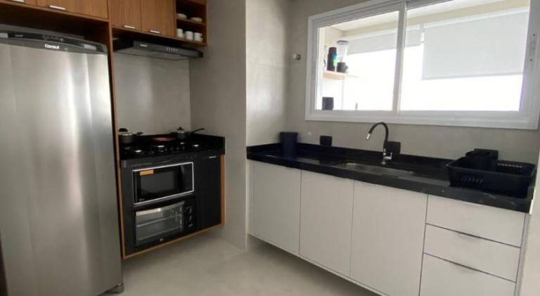 Serviced apartment with patio, barbecue & pool — photo 3