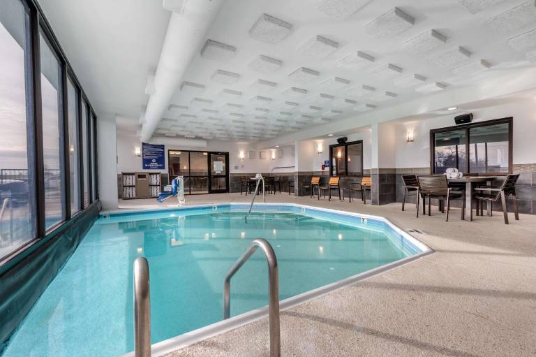 Drury Inn & Suites Champaign — photo 3