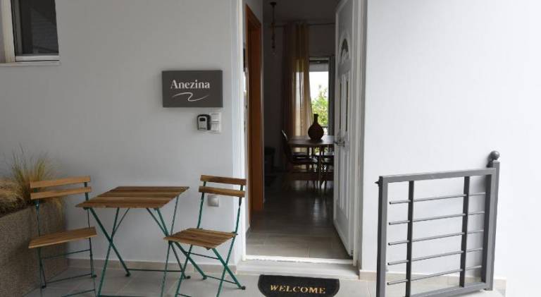 Apartment with patio | Close to the beach | Pets are welcome — photo 4
