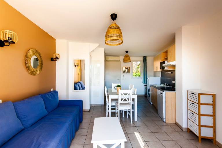 Apartment with terrace & private pool — photo 3