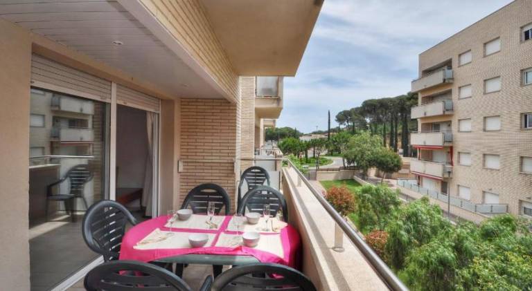 Apartment with pool | Beach nearby | Pets allowed — photo 5
