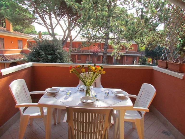 Children-friendly wonderful apartment with terrace, pool & yard | Dogs allowed — photo 3