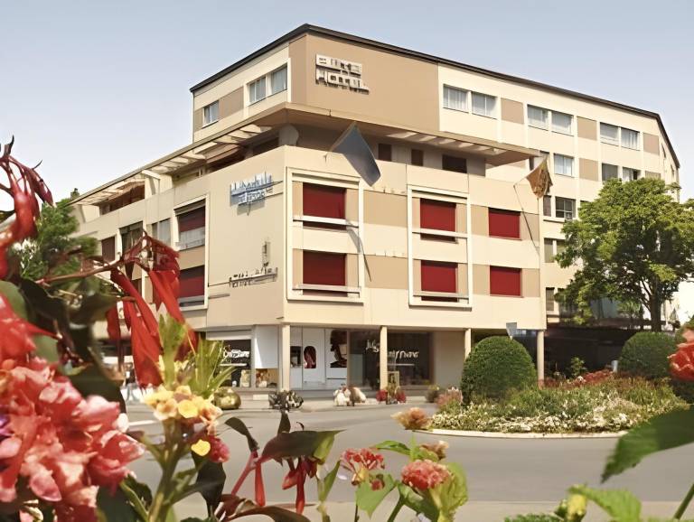 Hotel AM Schloss in Hilterfingen