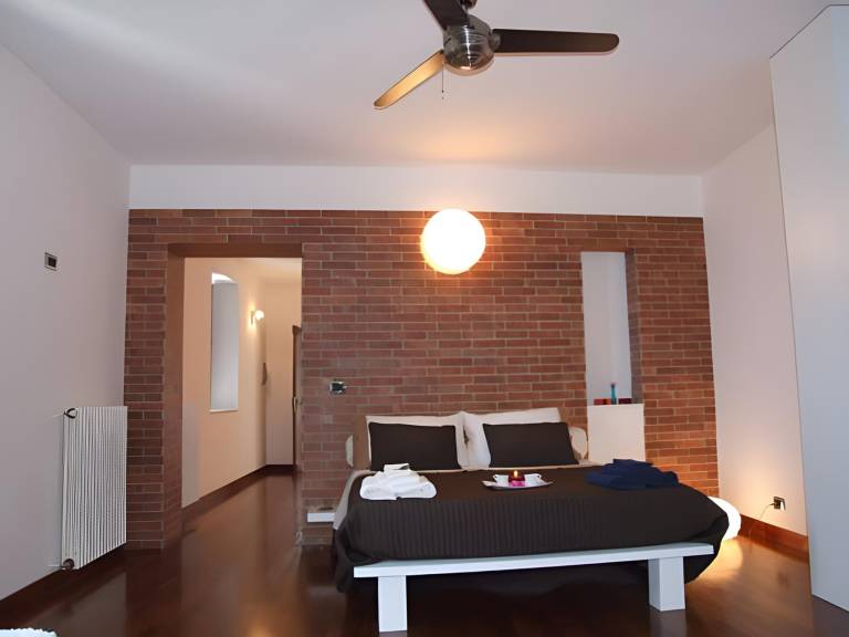 Serviced apartment with patio & pool in Maiori