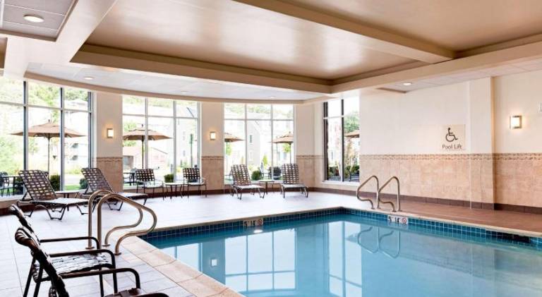 Hilton Garden Inn Boston Logan Airport — photo 4