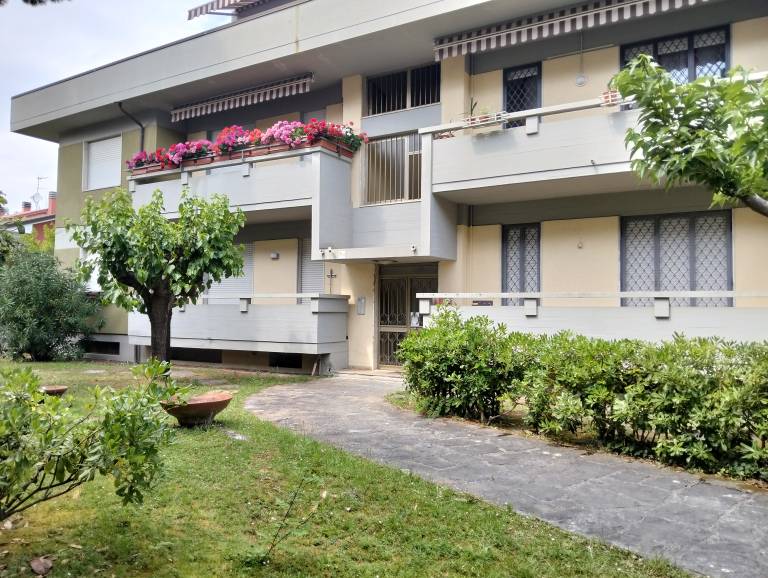 Ferienwohnung  Montignoso