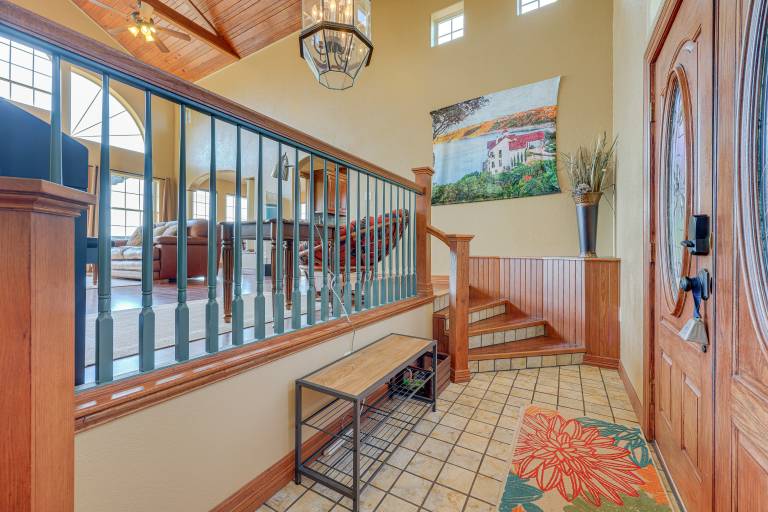 Family-Friendly Fischer Home w/ Private Hot Tub! — photo 4