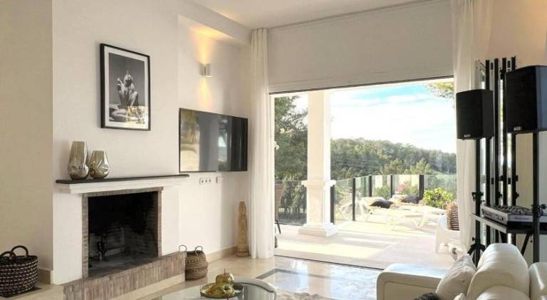 Fully equipped villa with garden, patio & grill | Pet-friendly — photo 2