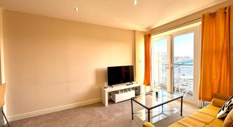 Holiday apartment with 2 rooms for 4 persons — photo 2