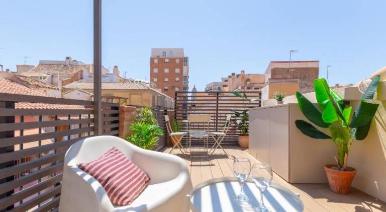 Apartment with patio | Next to Alcazaba of Málaga | Pets are welcome in Málaga
