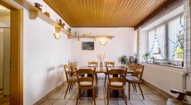 Apartment with 2 rooms for 9 persons — photo 3