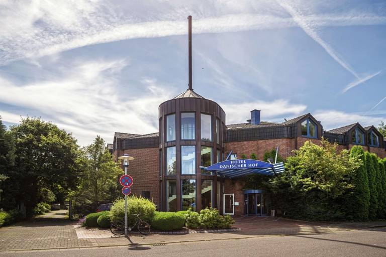 Hotel Daenischer Hof Altenholz by Tulip Inn in Rendsburg