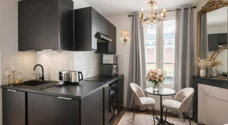 Holiday apartment | Next to Moulin Rouge | Pets allowed — photo 4