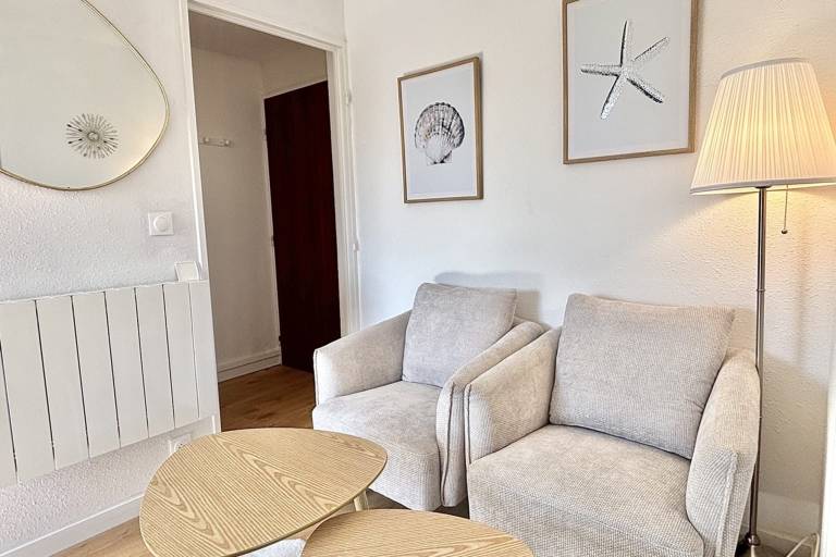 Family-friendly charming rental apartment | Next to the beach | Pets are welcome — photo 3