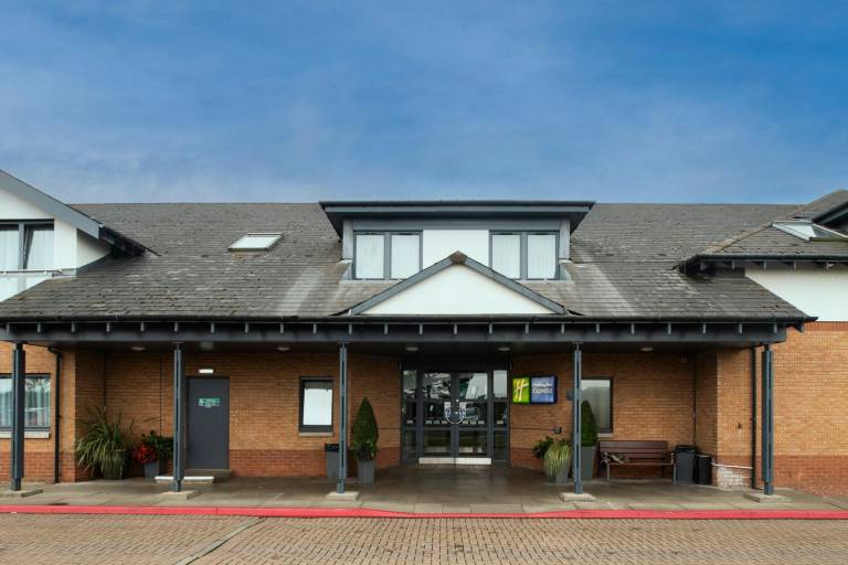Holiday Inn Express Edinburgh Airport By IHG — photo 3