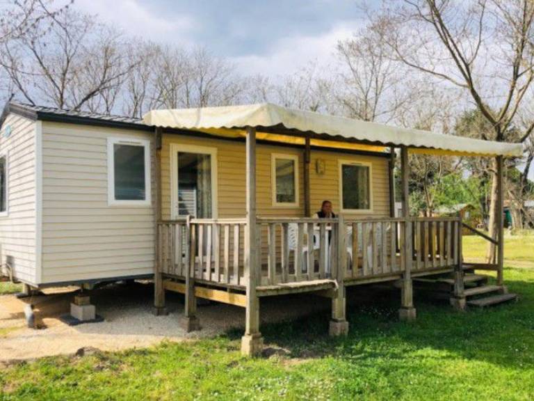 Caravan  Anduze