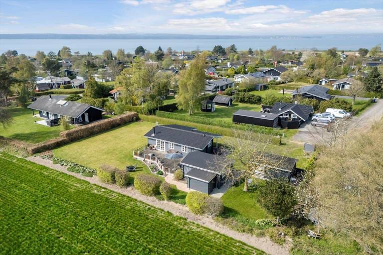 House with patio & barbeque | Sea view — photo 2