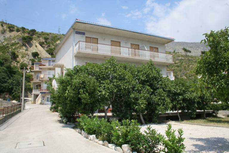 Apartma  Dugi Rat