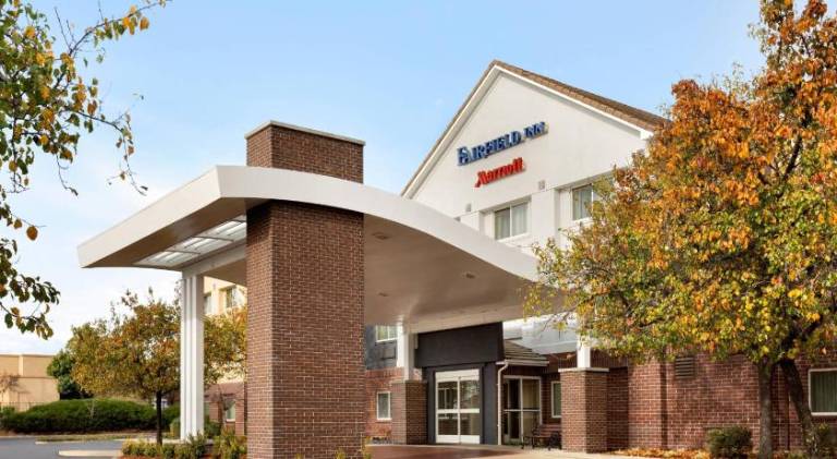 Fairfield Inn Roseville — photo 4