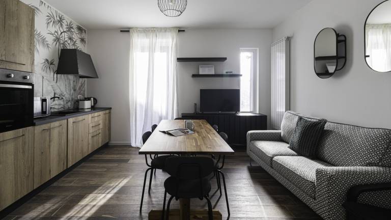 Holiday apartment | Close to Milano Centrale railway station in Milan, OH