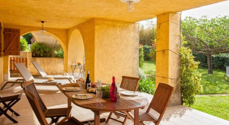 Fully equipped charming rental apartment with private pool, terrace & grill | Pets are welcome — photo 3