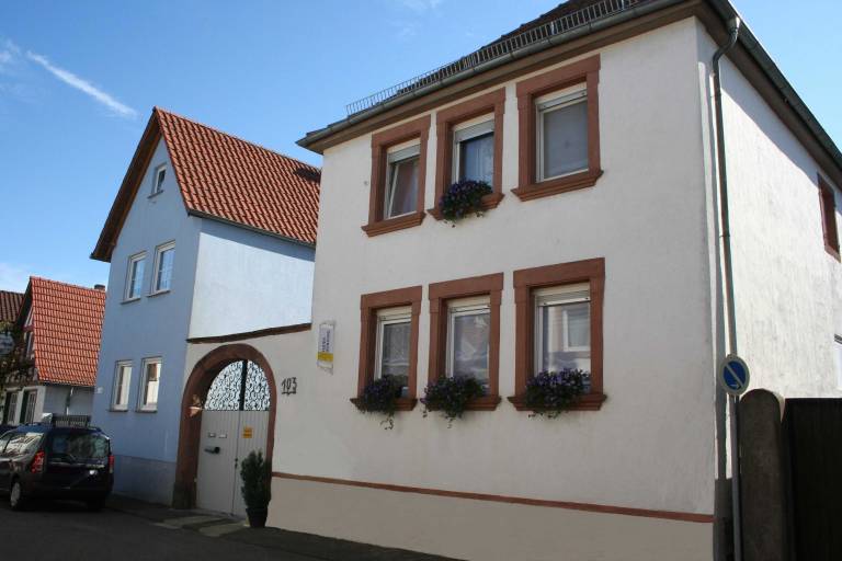 Ferienwohnung Edesheim