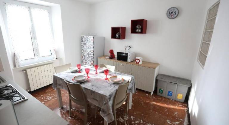 Apartment with 1 room for 4 persons — photo 4
