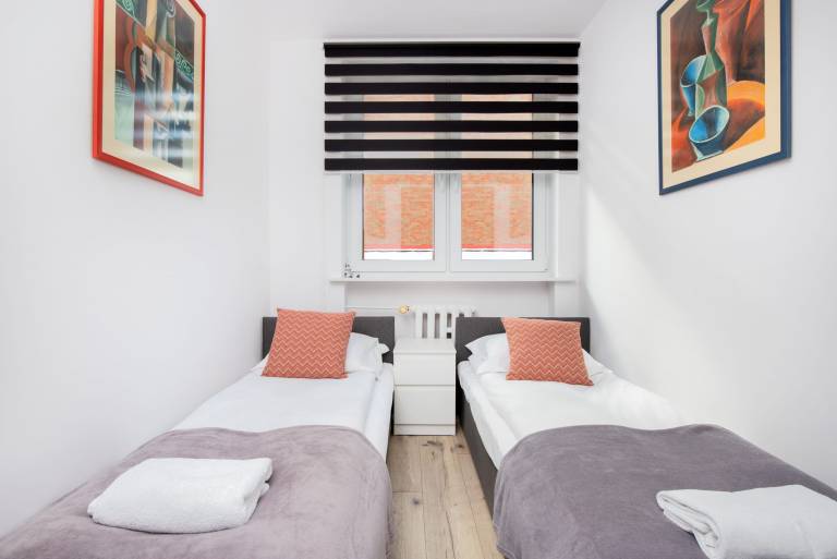Family-friendly pleasant holiday apartment | Next to Golden Gate | Pets are welcome — photo 2