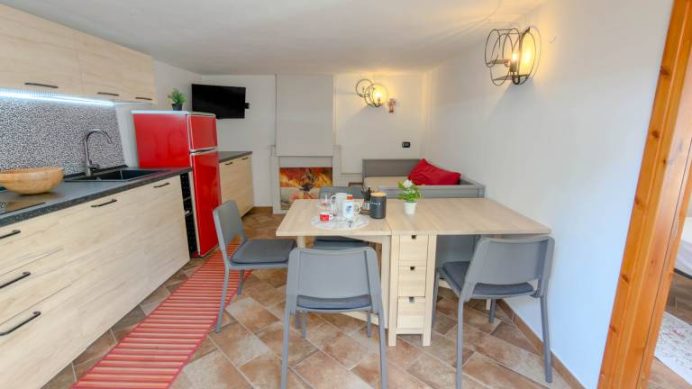 Rental apartment with terrace — photo 2