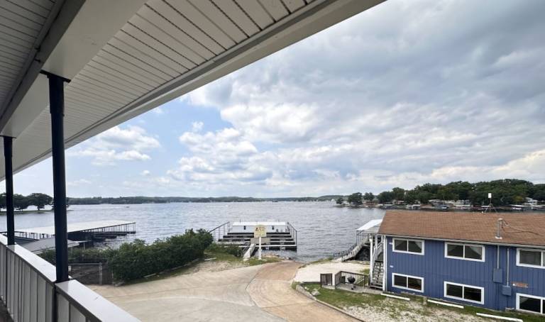 Resort  Lake Ozark