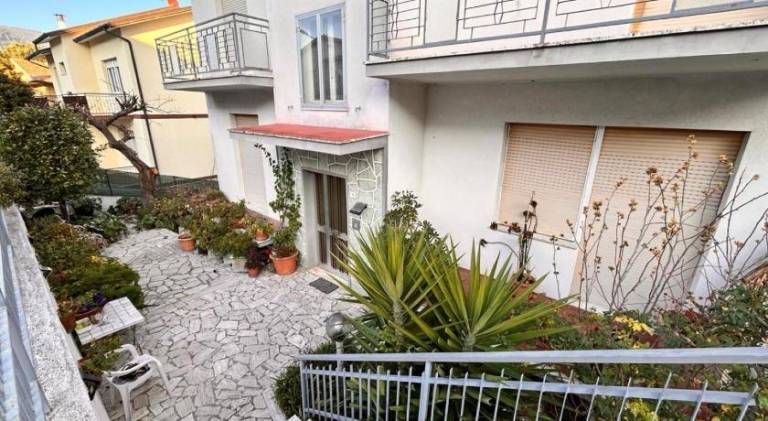 Apartment with 3 rooms for 6 persons — photo 3