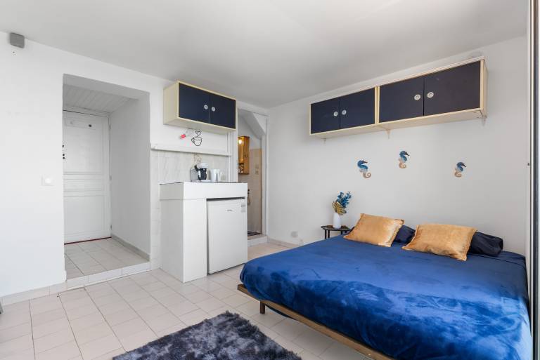 Cabanon "Jeux de boules 3" with Sea View — photo 3