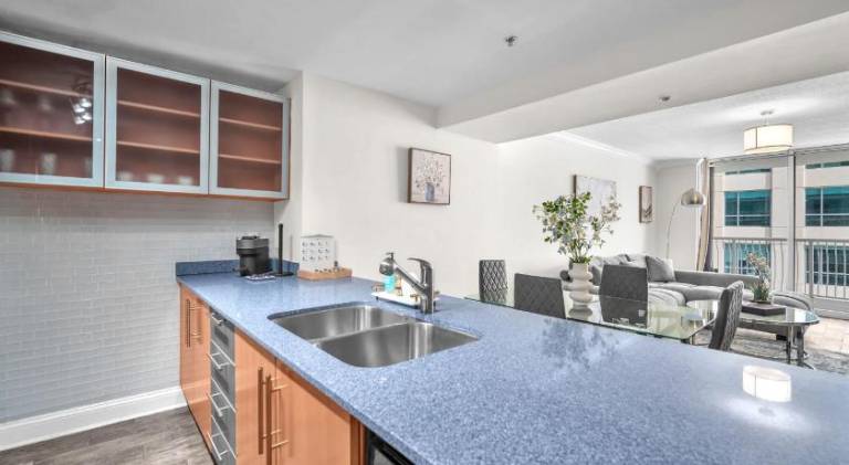 Holiday apartment with pool & hot tub — photo 4