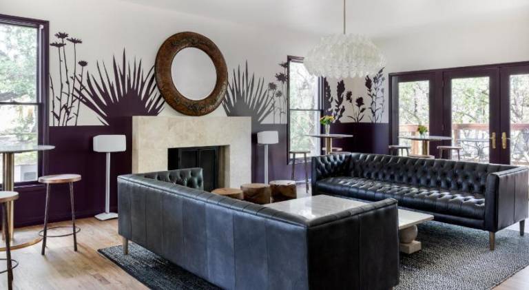Wimberley Inn & bar — photo 2