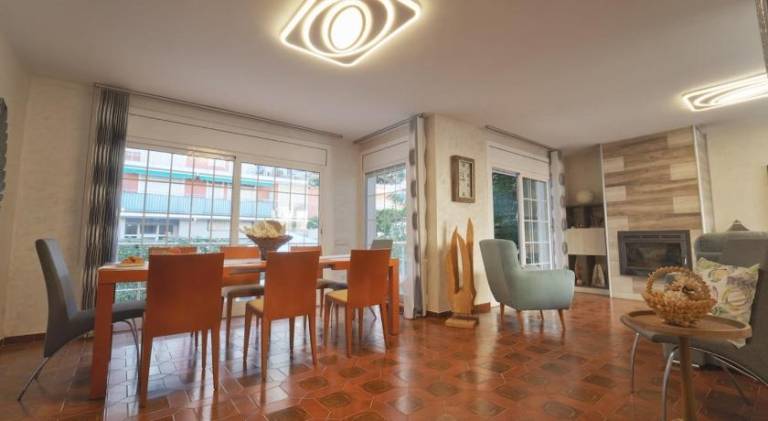 Villa with pool | Next to the beach | Pets are welcome — photo 5