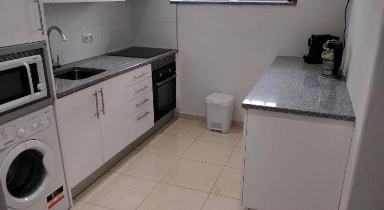 Big apartment with private pool & patio | Beach nearby | Dogs allowed — photo 4