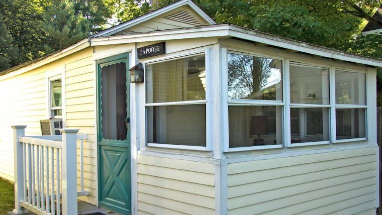 Cabin Gilford
