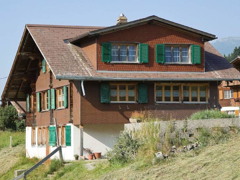Ferienwohnung mit Hund in Adelboden für max. 4 Personen Ferienwohnung mit Hund in Adelboden für max. 4 Personen