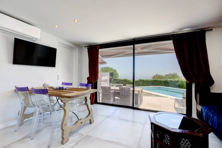 Casa Domino 2 Apartment with Spectacular Sea Views, Shared Pool and Wi-Fi — photo 4