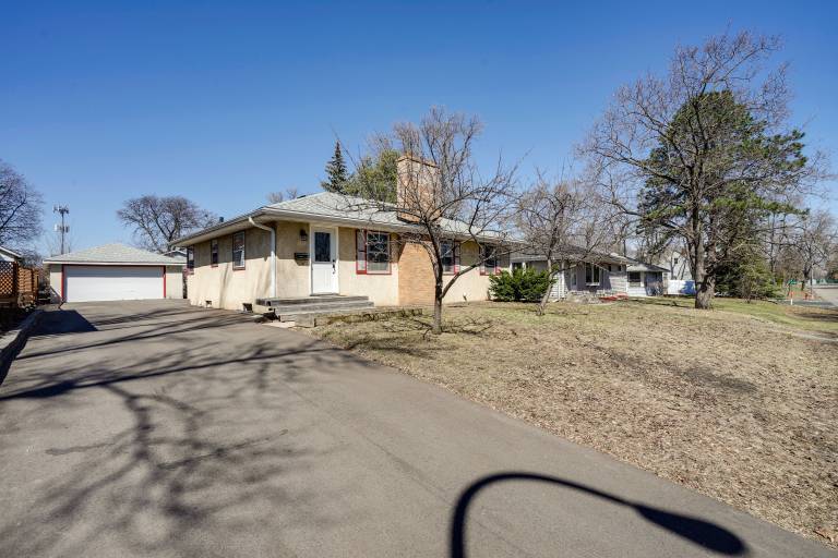 Inviting Minneapolis Vacation Rental w Game Room
