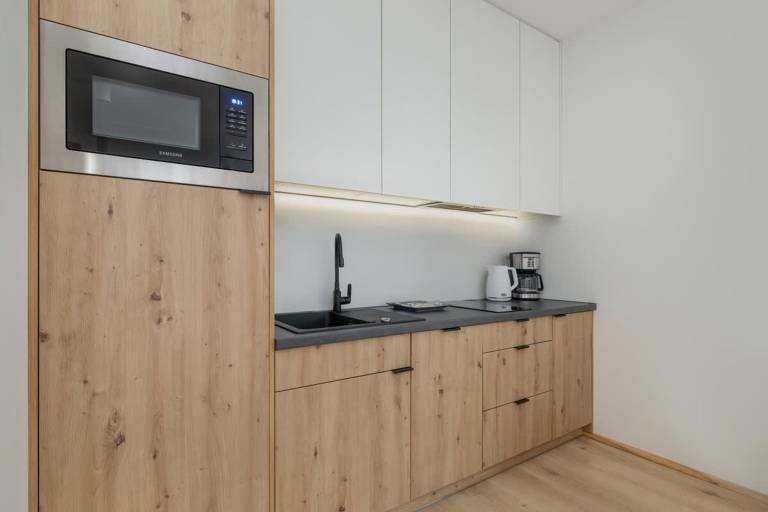 Family-friendly rental apartment with yard | Dogs allowed — photo 4