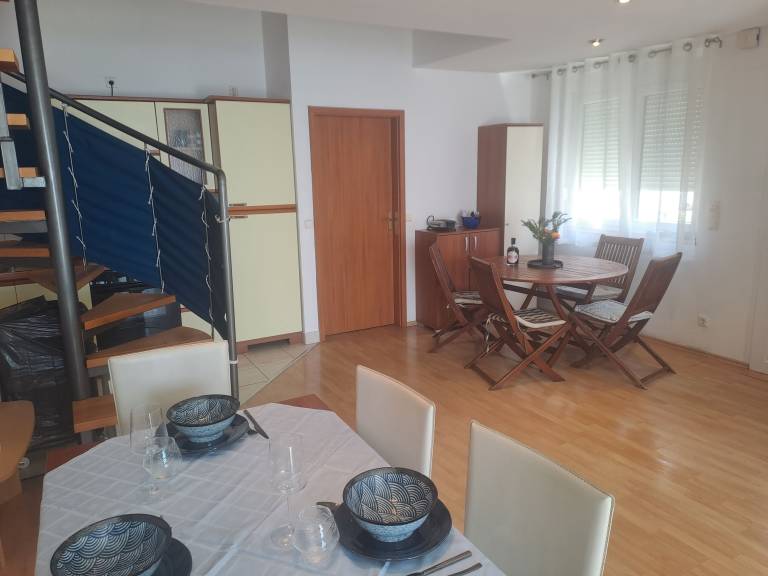 Apartment with patio & barbecue | Sea view | Pet-friendly — photo 5