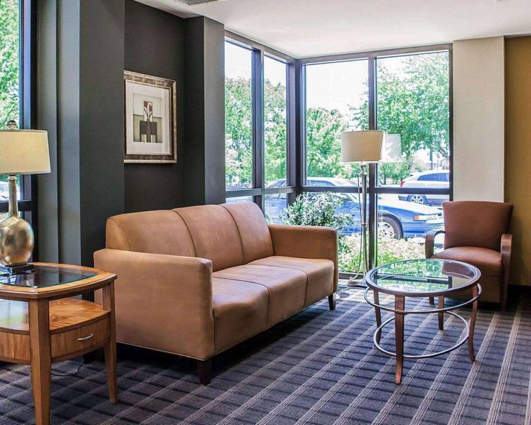 Quality Inn & Suites Peoria North — photo 5