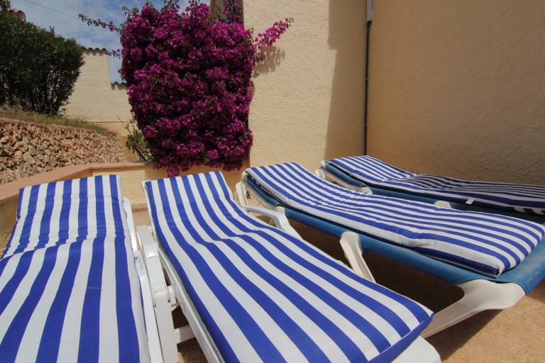 Villa with garden, patio & grill — photo 3