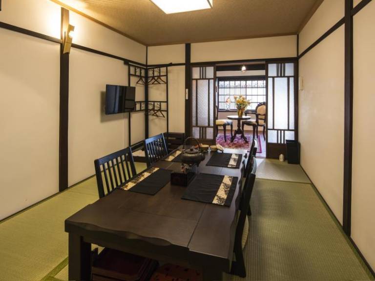 Vacation home with yard | Close to Kyōto Station | Perfect for remote work — photo 3