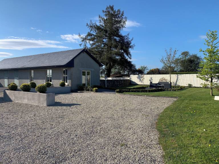 Lodge Ballingarry Upper